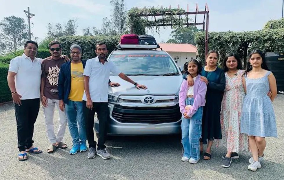 Innova car hired for local sightseeing tour packages in Coimbatore